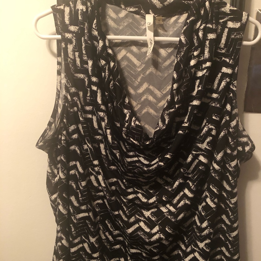 Sleeveless blouse